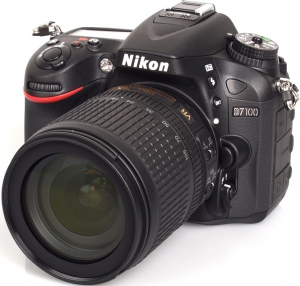 Nikon D7100 Kit Nikon D7100 Kit